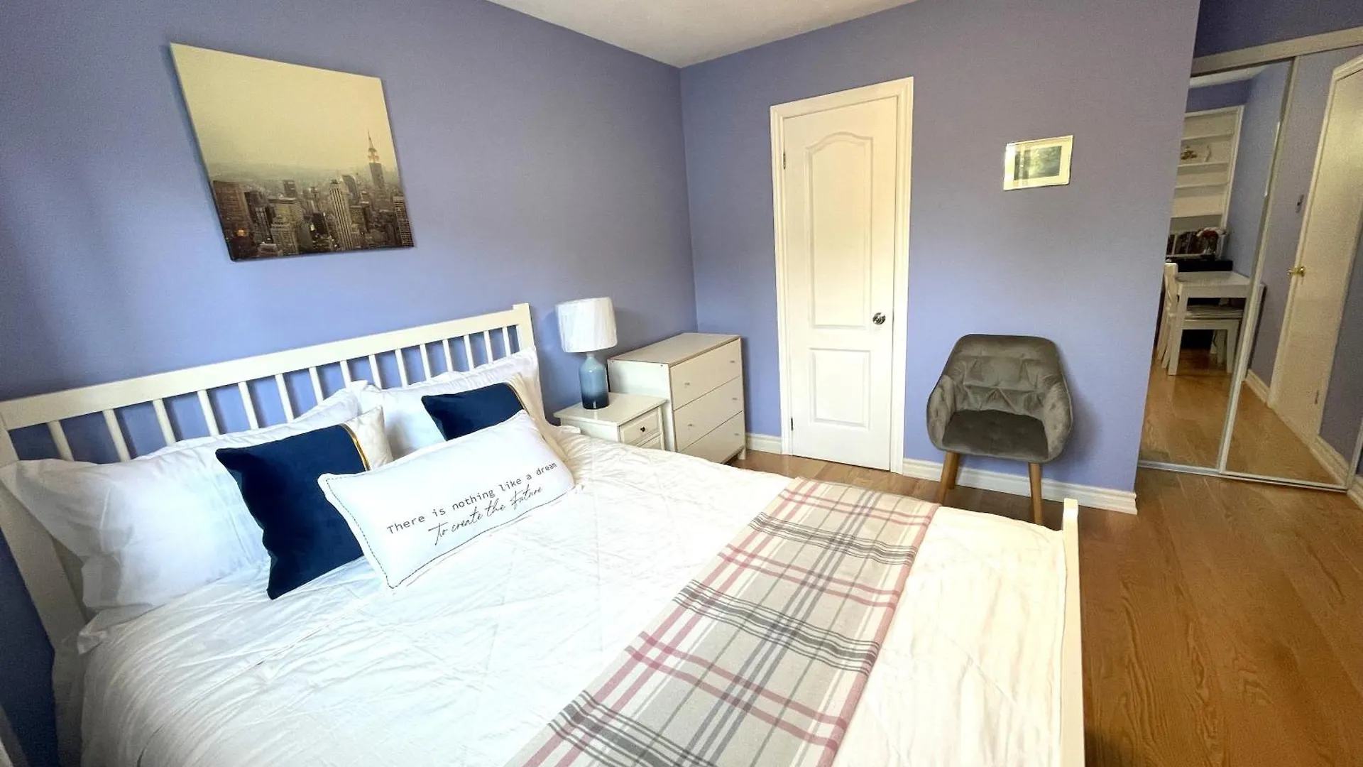 Homestay Peaceful Serenity House Toronto